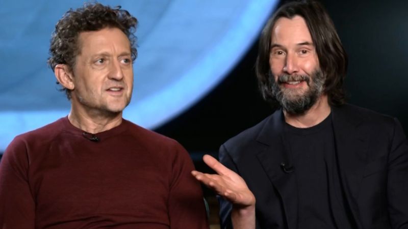 Keanu Reeves and Alex Winter describe ‘Waiting For Godot’ cast huddles