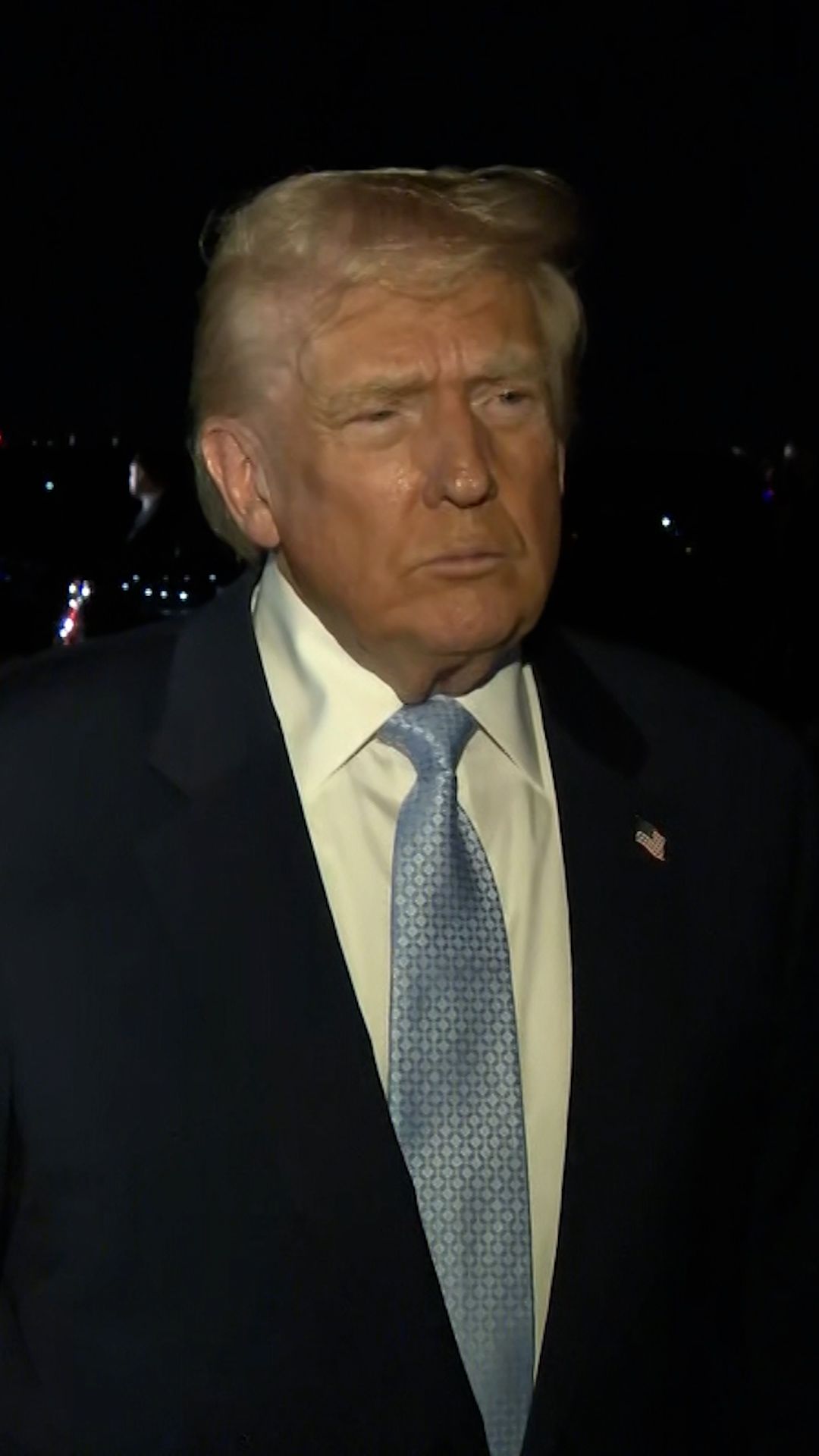 115248_npw venezuela vert.00_00_01_15.Still001.jpg