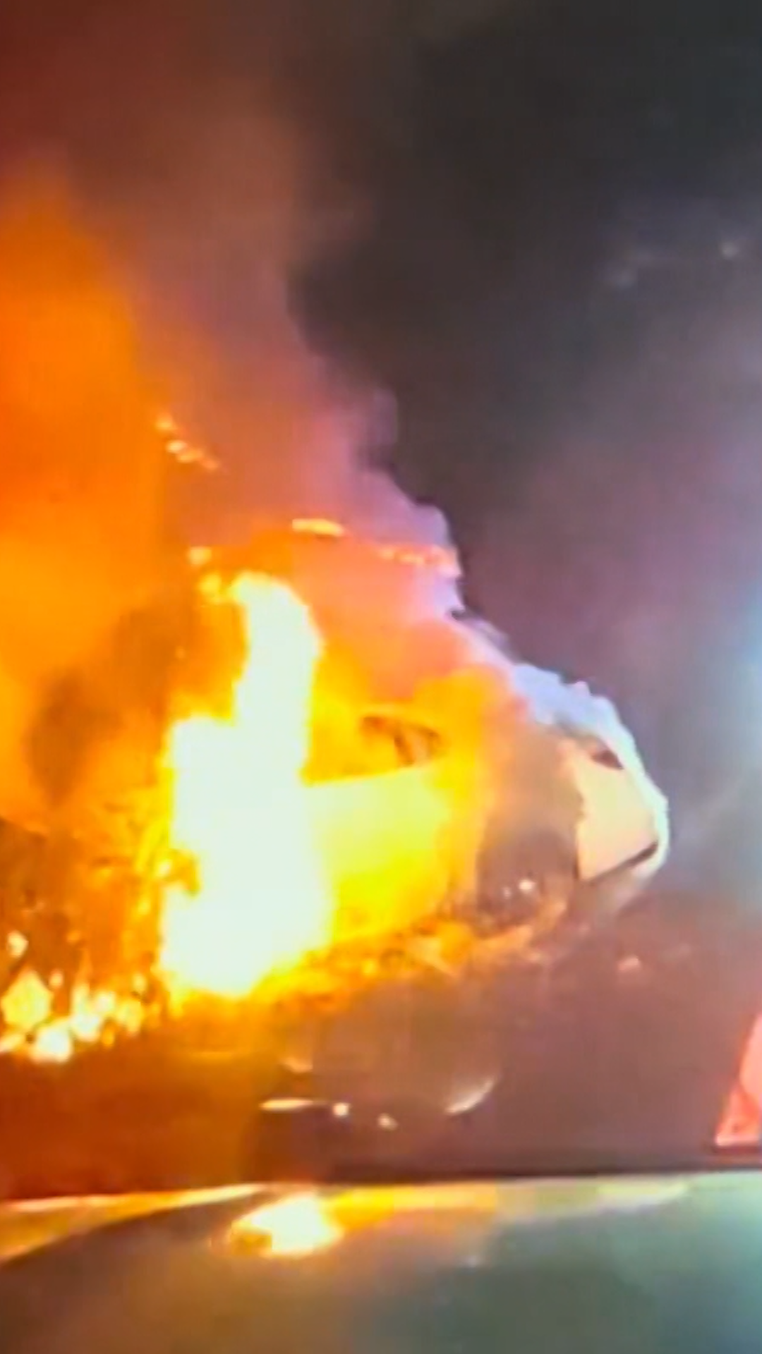 115267_BurningCarRescue vrtc thumb cln.png