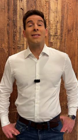 115330_trump signs epstein elie.00_00_01_02.Still002.jpg