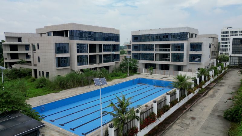 CNN tours Chinese crime boss mansion