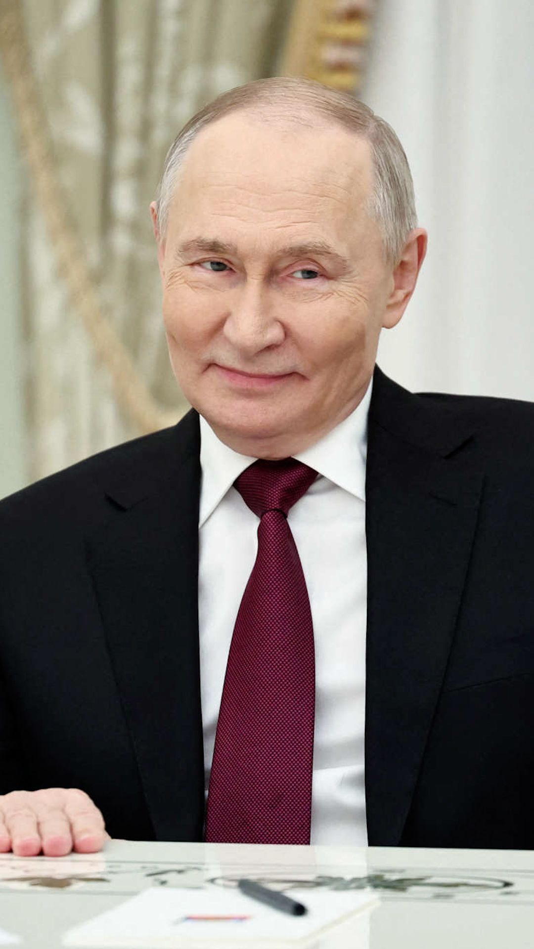 115563_NPW_PutinDeal_THUMB clean0.jpg