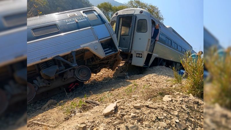 Fatal train derailment in Mexico | CNN