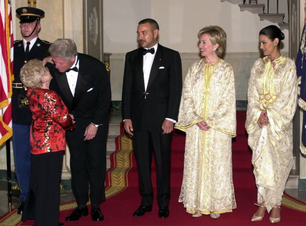 President Bill Clinton greets Westheimer at a state dinner for King Mohammed VI of Morocco at the White House in June 2000.