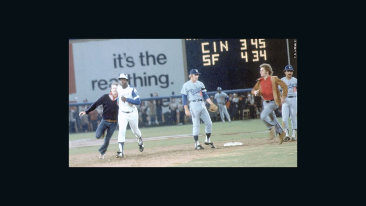 Hank Aaron still fighting for more diversity in baseball