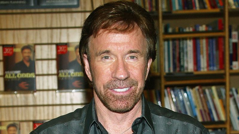 Chuck Norris endorses Roy Moore in Alabama Senate Race | CNN Politics