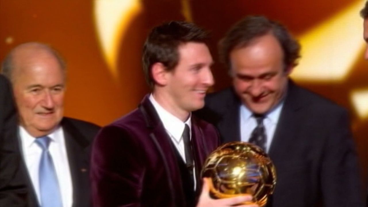 pkg.pinto.messi.wins.ballon.dor_00012906