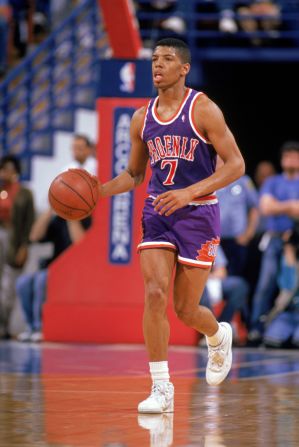 Kevin Johnson of the Phoenix Suns plays in an NBA game in 1989. In 2008 he became mayor of Sacramento, California.
