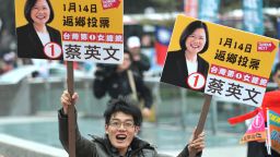 A supporter of Taiwan's opposition presidential candidate Tsai Ing-wen at a campaign rally in Hsinchu on January 11, 2012.