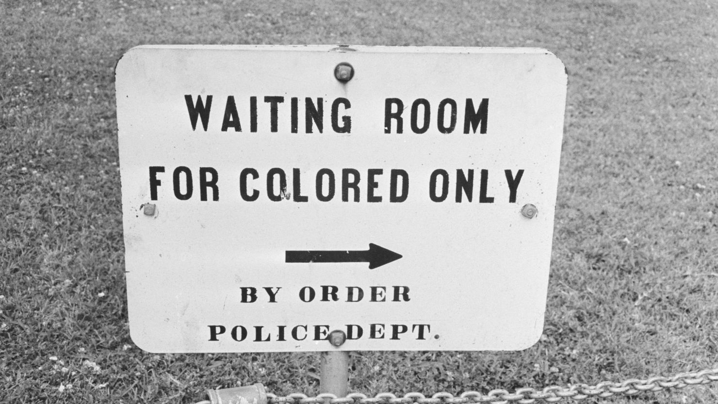 A sign in Jackson, Mississippi, photographed in 1961.