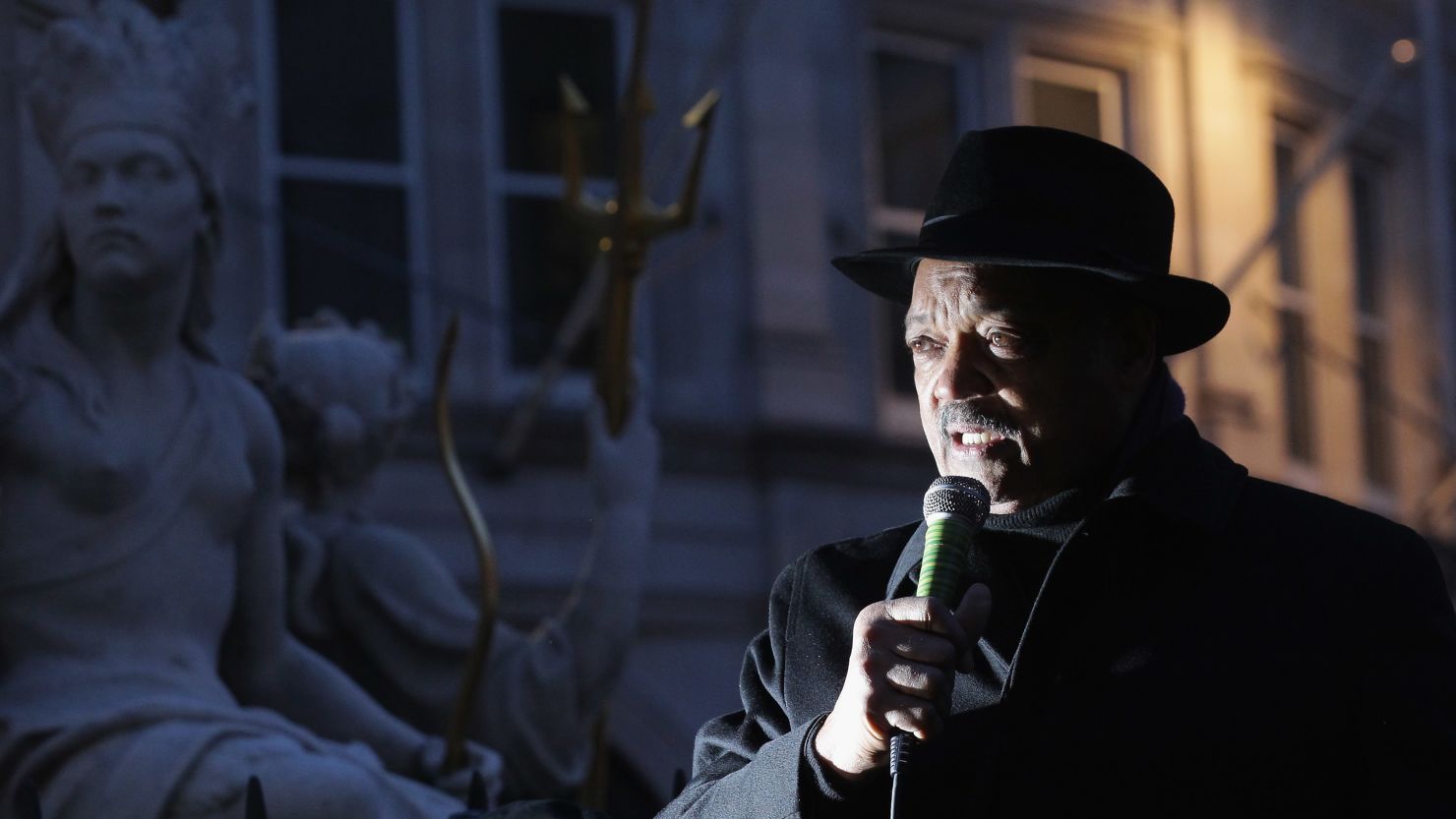 Rev. Jesse Jackson addresses the crowd at the Occupy camp, St Paul's Cathedral, London on December 15, 2011.