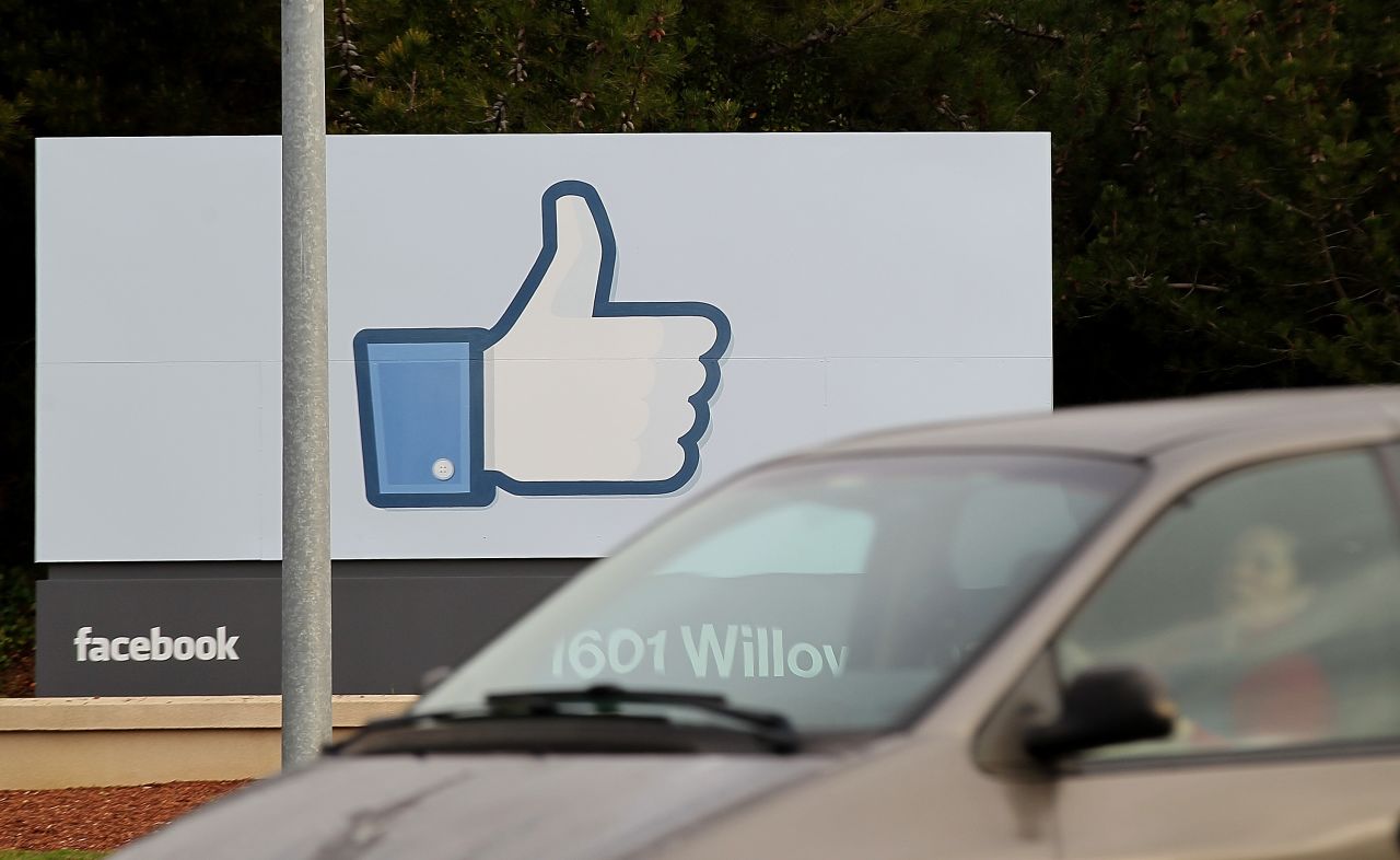 Facebook introduces the Like button, which is quickly adopted by the thousands of news and retail sites that integrate with the social network. Some users complain there should be a "Dislike" button, too. Despite growing user concerns over privacy, Facebook hits half a billion users three months later.