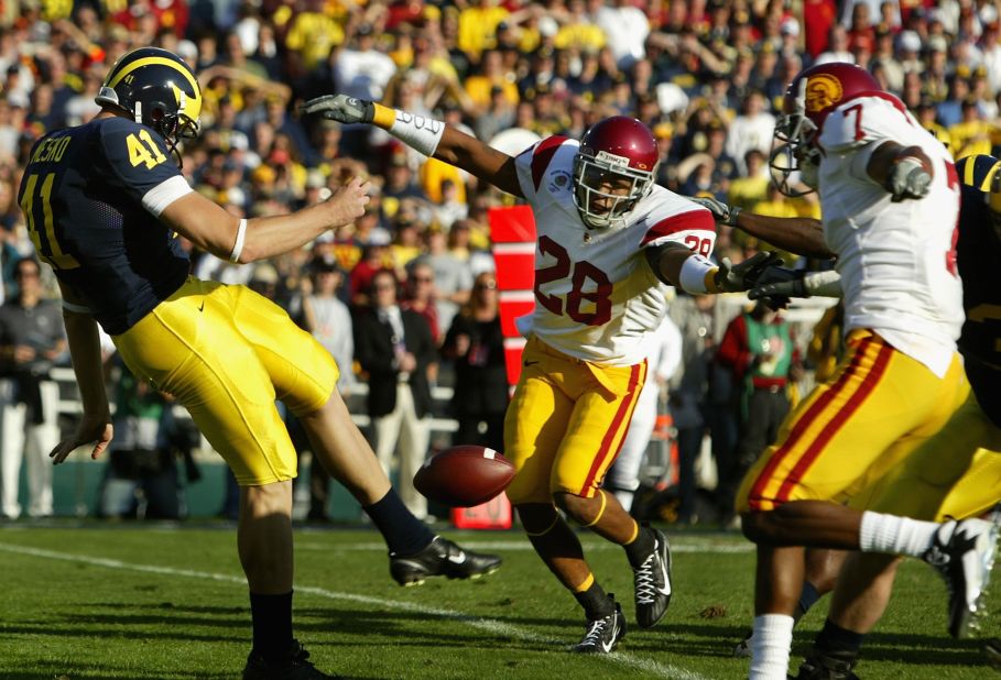 Mesko played college football the Michigan Wolverines and was part of the team which lost the 2007 Rose Bowl game 32-18 against the USC Trojans.