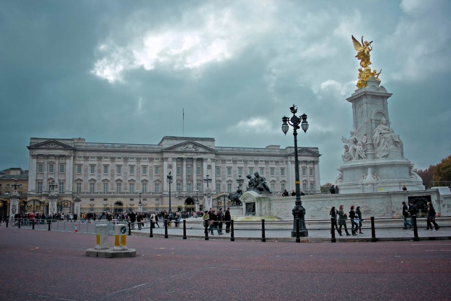 Therese Fitzgerald snapped this shot of Buckingham Palace. "Even on a cloudy day, London still holds onto its romanticism and historical charm."