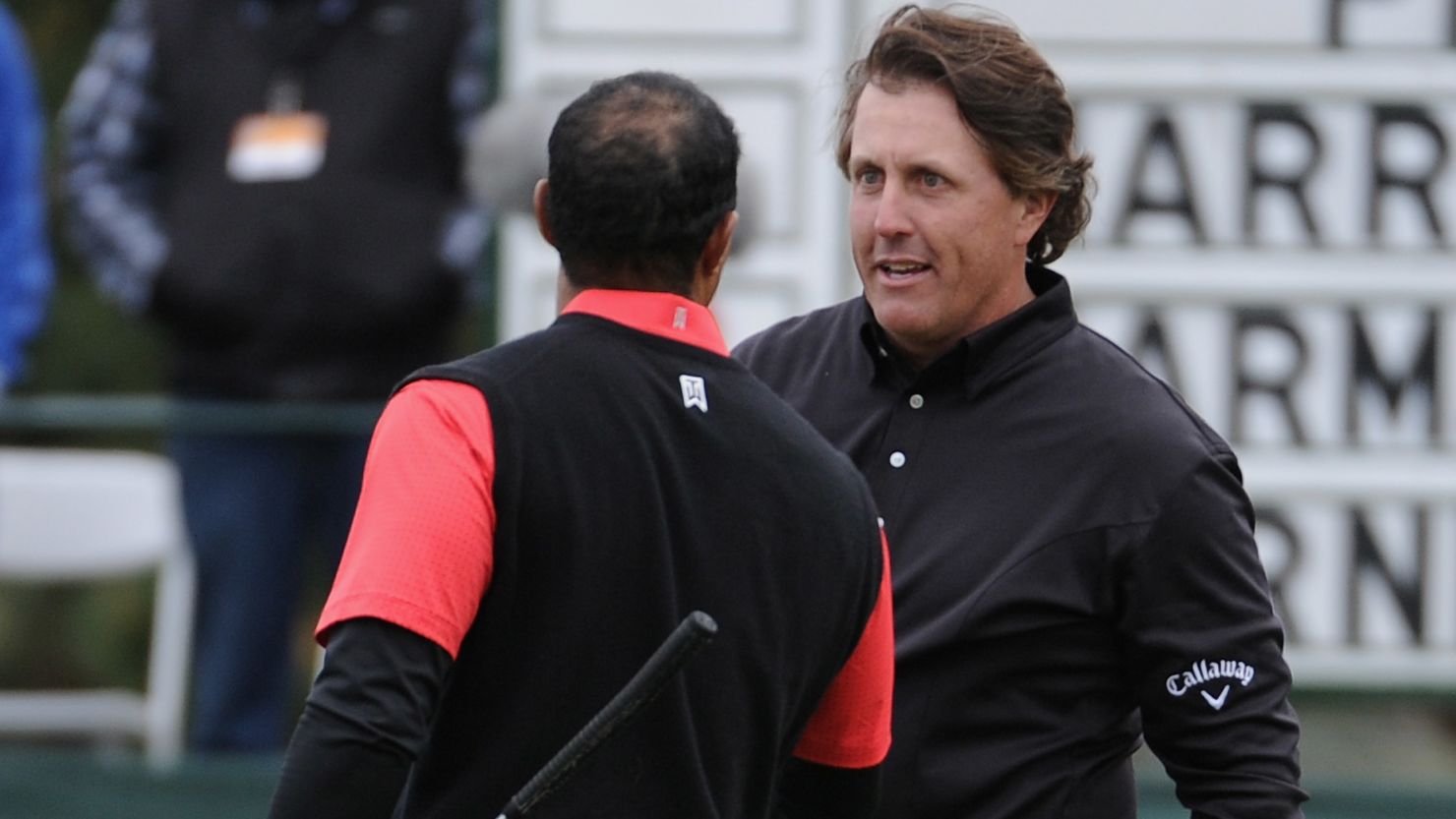 American duo Phil Mickelson and Tiger Woods have won a total of 18 majors between them.