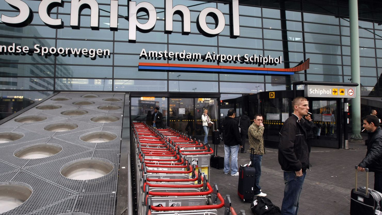 Portions of Schiphol Amsterdam airport have been evacuated to investigate a bomb threat