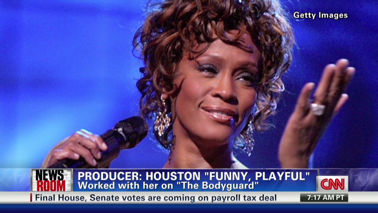 https://media.cnn.com/api/v1/images/stellar/prod/120217041821-nr-bodyguard-producer-daryl-simmons-whitney-houston-00032726.jpg?c=original