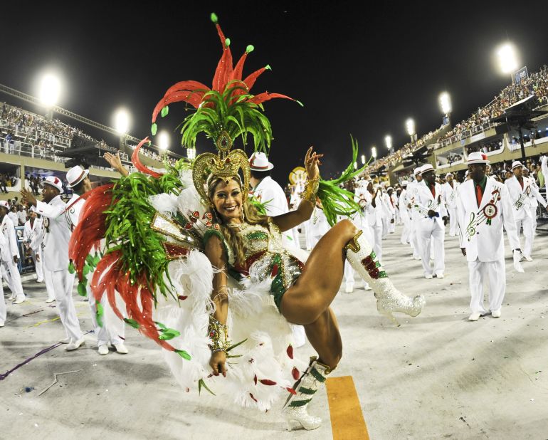 Curiosities about the Carnival Floats in Rio - Rio Carnival