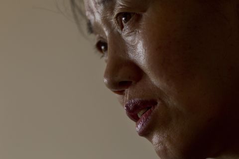 Han survived being tortured by police officers in North Korea. The beating shattered the parietal bone in her skull into four pieces. She and two of her children escaped to China by crossing the Tumen River in 1998. 