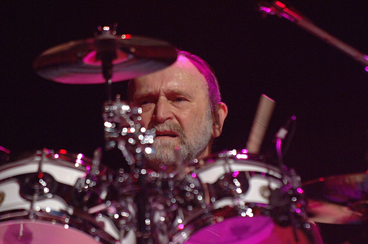 Doobie Brothers drummer <a href="http://www.cnn.com/2012/03/13/showbiz/music/michael-hossack-dead-rs/index.html" target="_blank">Michael Hossack </a>died at his home in Dubois, Wyoming, on March 11 at the age of 65 after battling cancer for some time.