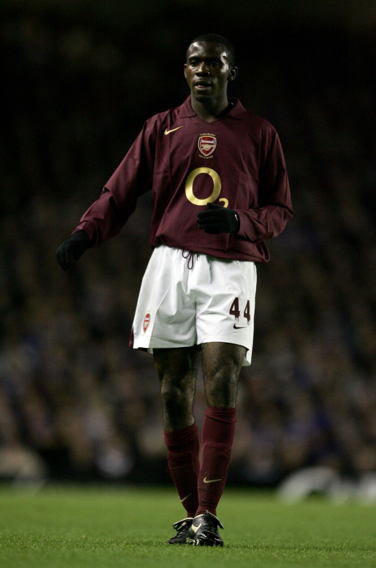 Muamba had limited first-team opportunities at Arsenal, but appeared in a League Cup match against Reading in November 2005. 