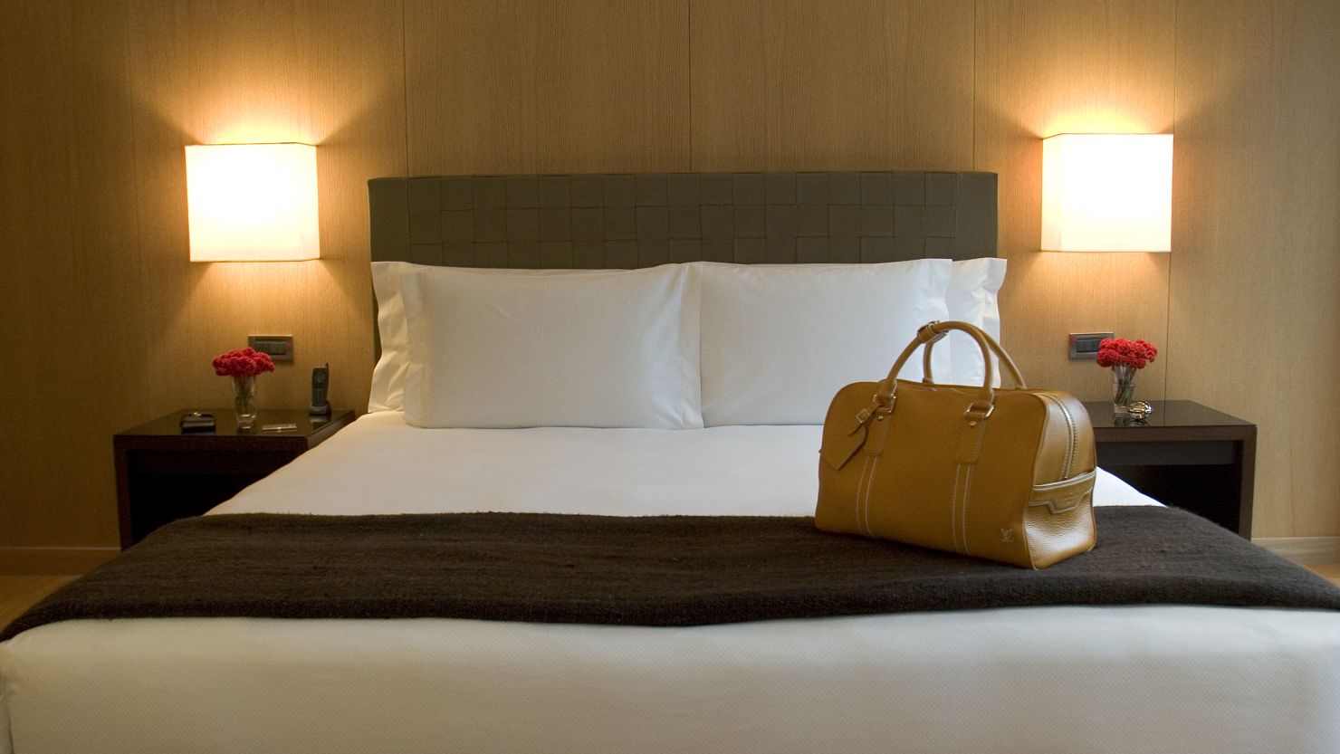 The Dark Truth About Hotel Bedding Exposed: Unveiling the Secrets Behind  Hotel Cleaning Practices - DOWNLITE