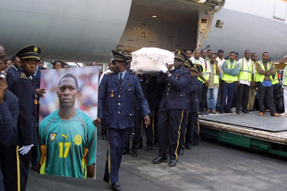 While Muamba made it to the hospital alive, Cameroon's Marc-Vivien Foe could not be revived after falling to the pitch during a Confederations Cup semifinal against Colombia in 2003. 