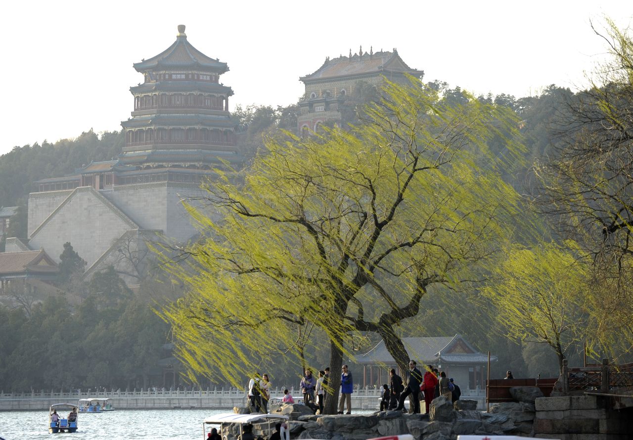 The summer residence for the imperial court was the Summer Palace, which features a lake, park, temples and palaces. 