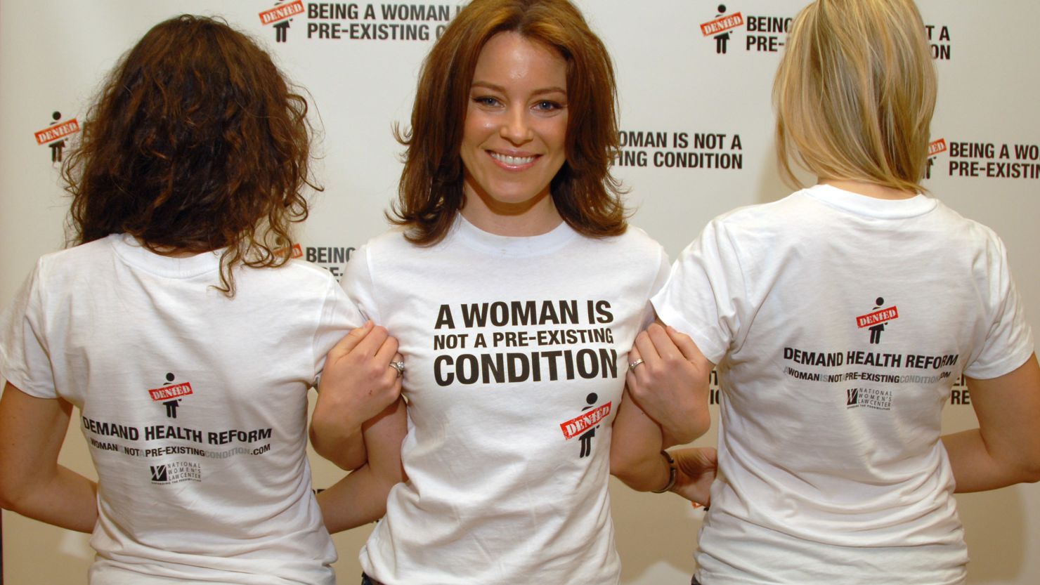  Actress Elizabeth Banks, center, draws attention to a 2009 health care reform campaign by the National Women's Law Center. 