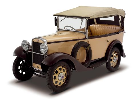 The Datsun Model 12 came out in October 1933.The next year, the first Datsuns are exported out of Japan.