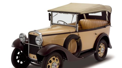 The Datsun Model 12 came out in October 1933.The next year, the first Datsuns are exported out of Japan.