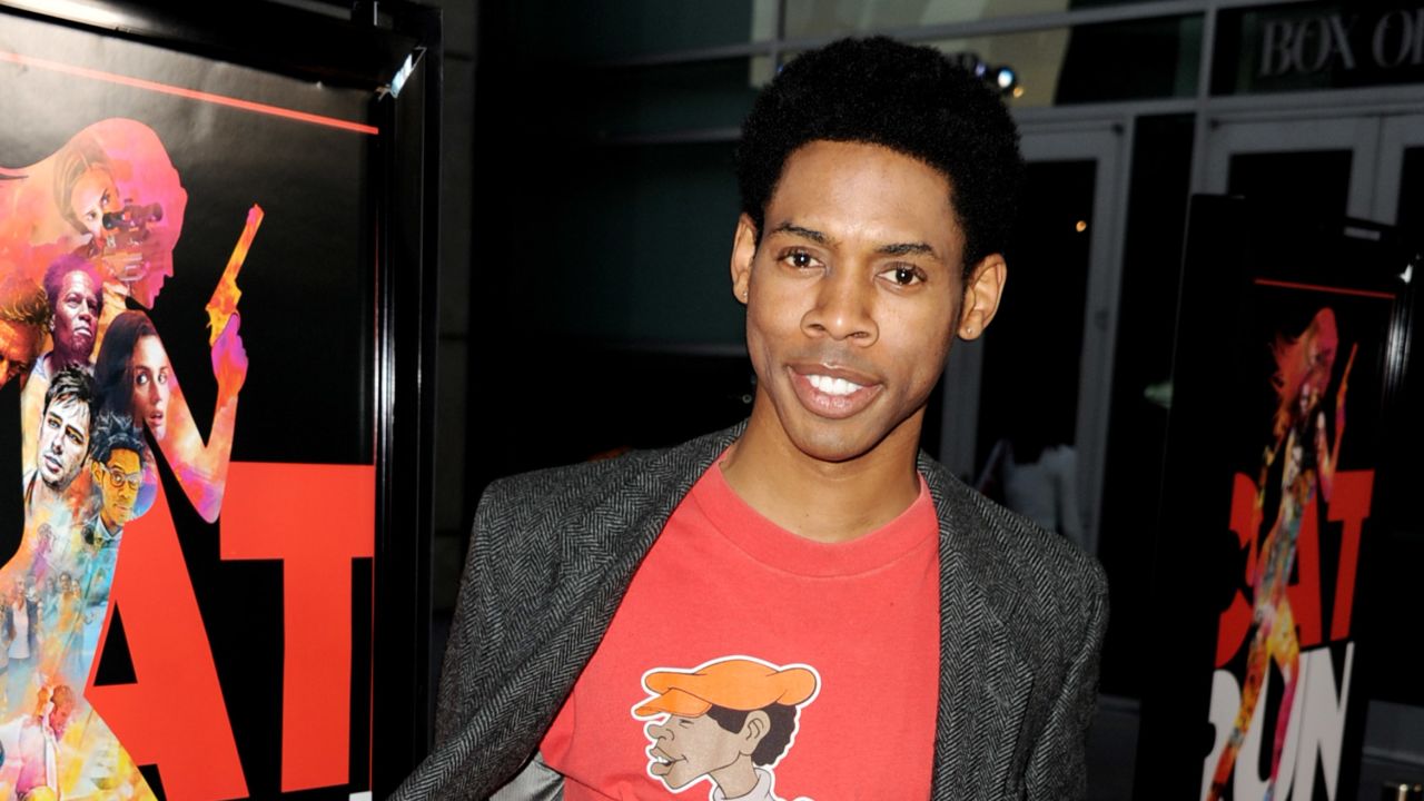 Alphonso McAuley plays a "blerd" on the Fox comedy "Breaking In." 