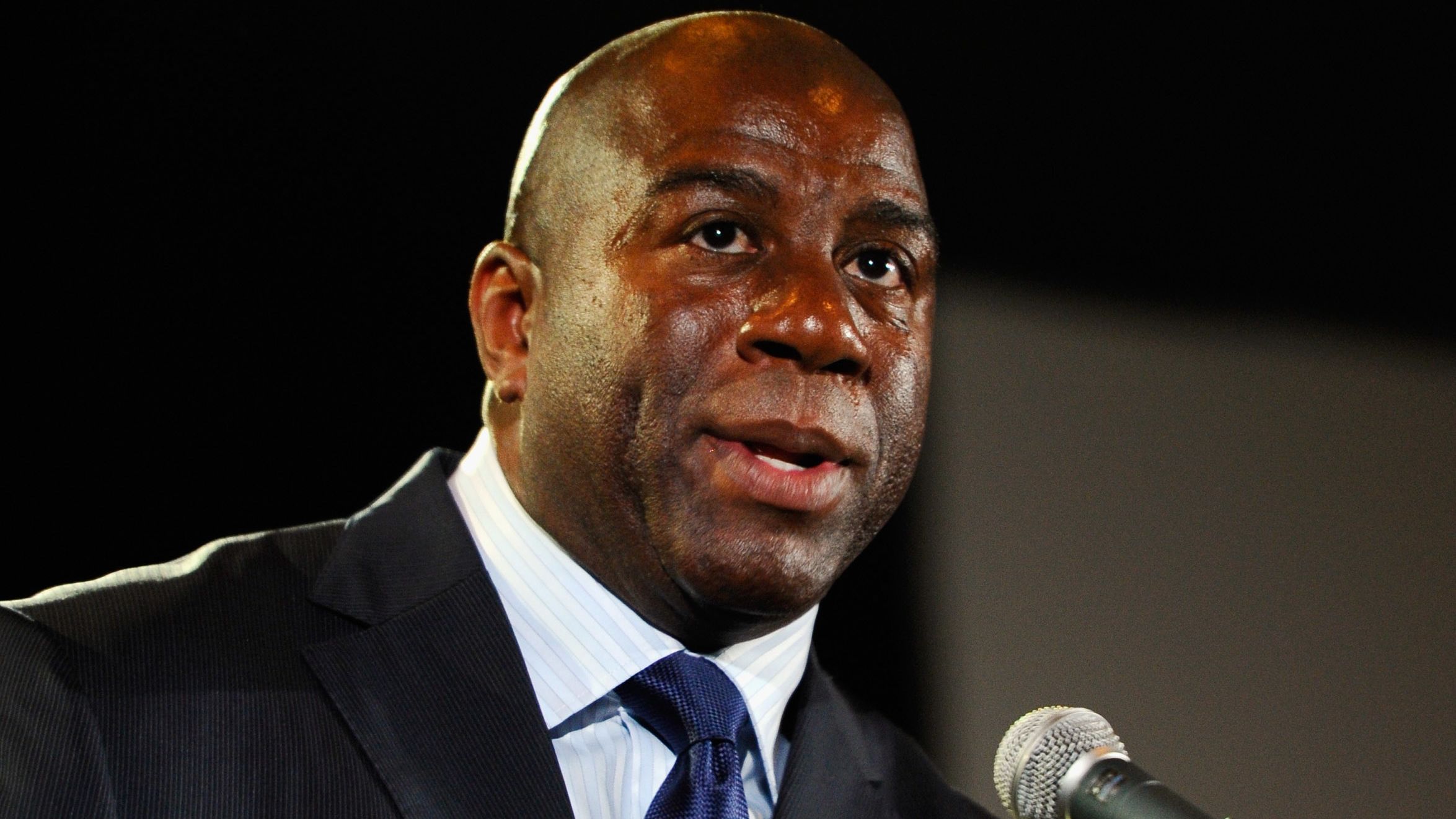 Former Los Angeles Lakers star Earvin "Magic" Johnson is part of a group that has agreed to buy the Los Angeles Dodgers.