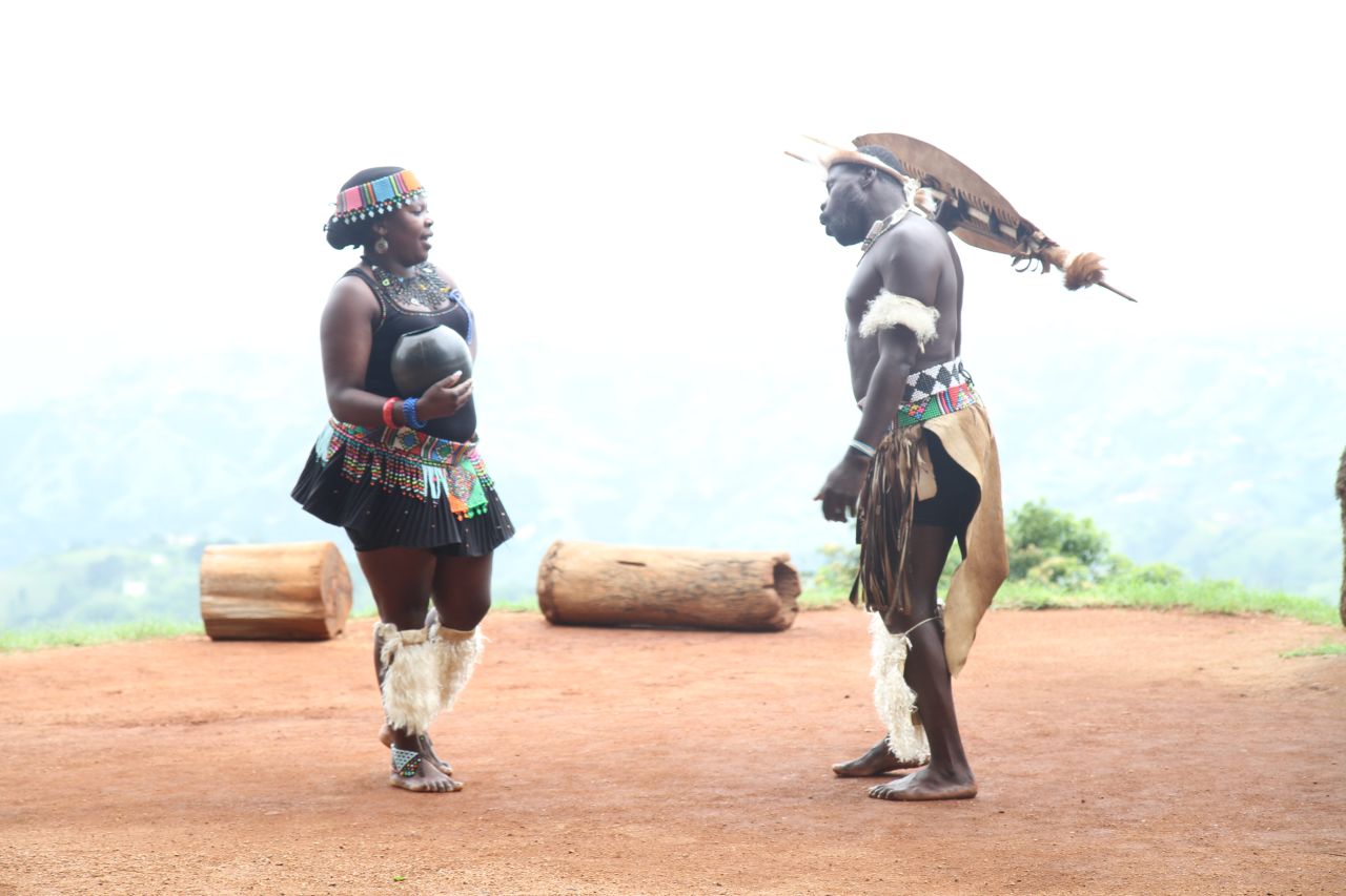 At the Phezulu Cultural Park, on the outskirts of Durban, Hampson witnessed the performance of a Zulu marriage ritual, replete with full traditional dress and dancing.