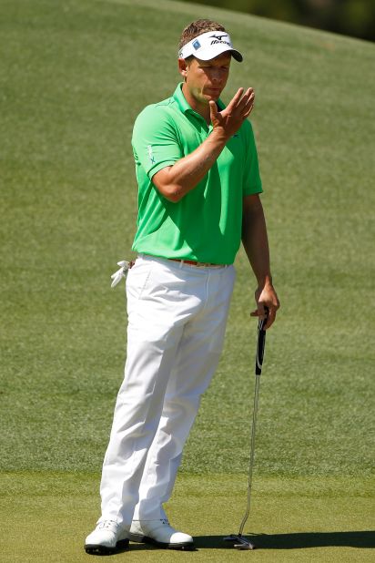 World No.1 Luke Donald had another difficult day at Augusta National on Saturday. He finished with a three-over par round of 75 to leave him seven-over par for the tournment. 
