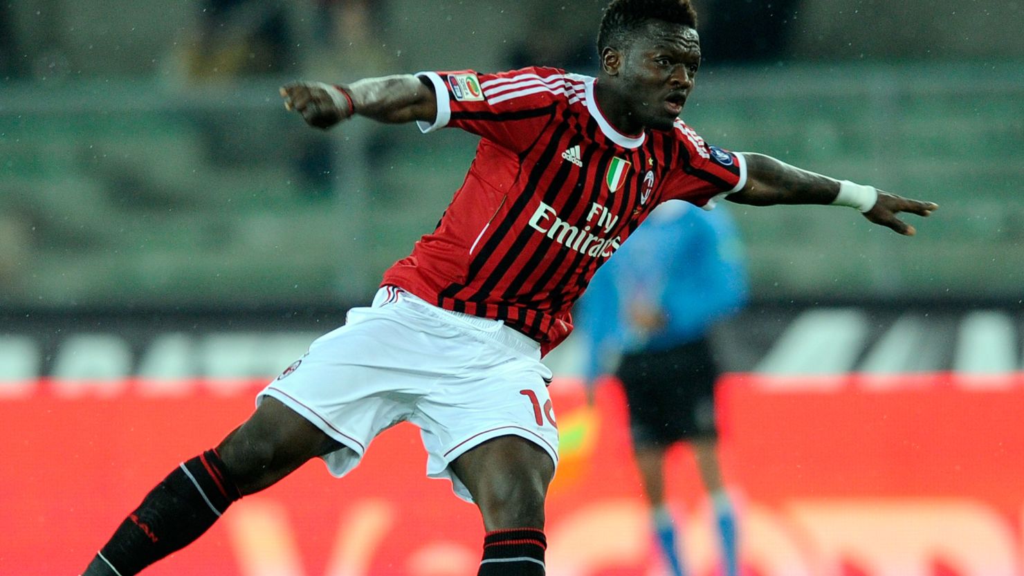 Sulley Muntari scores the only goal of the match for Milan in Tuesday's vital win at Chievo.