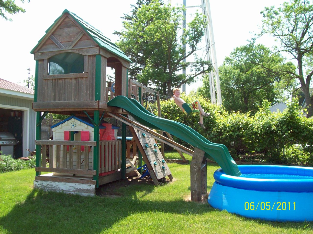 Lin Wessels remembers when she first saw her son, Sam, swinging in the backyard by himself. It took years of therapy for him to get the coordination to pump his legs while pushing and pulling the ropes with his arms and balancing on the seat.