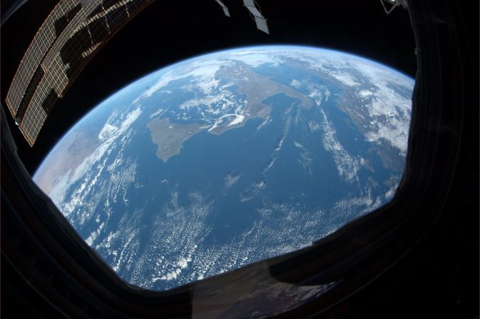 Italian astronaut, Paolo Nespoli captured a series of remarkable images of Earth during a six-month stay on the International Space Station. 