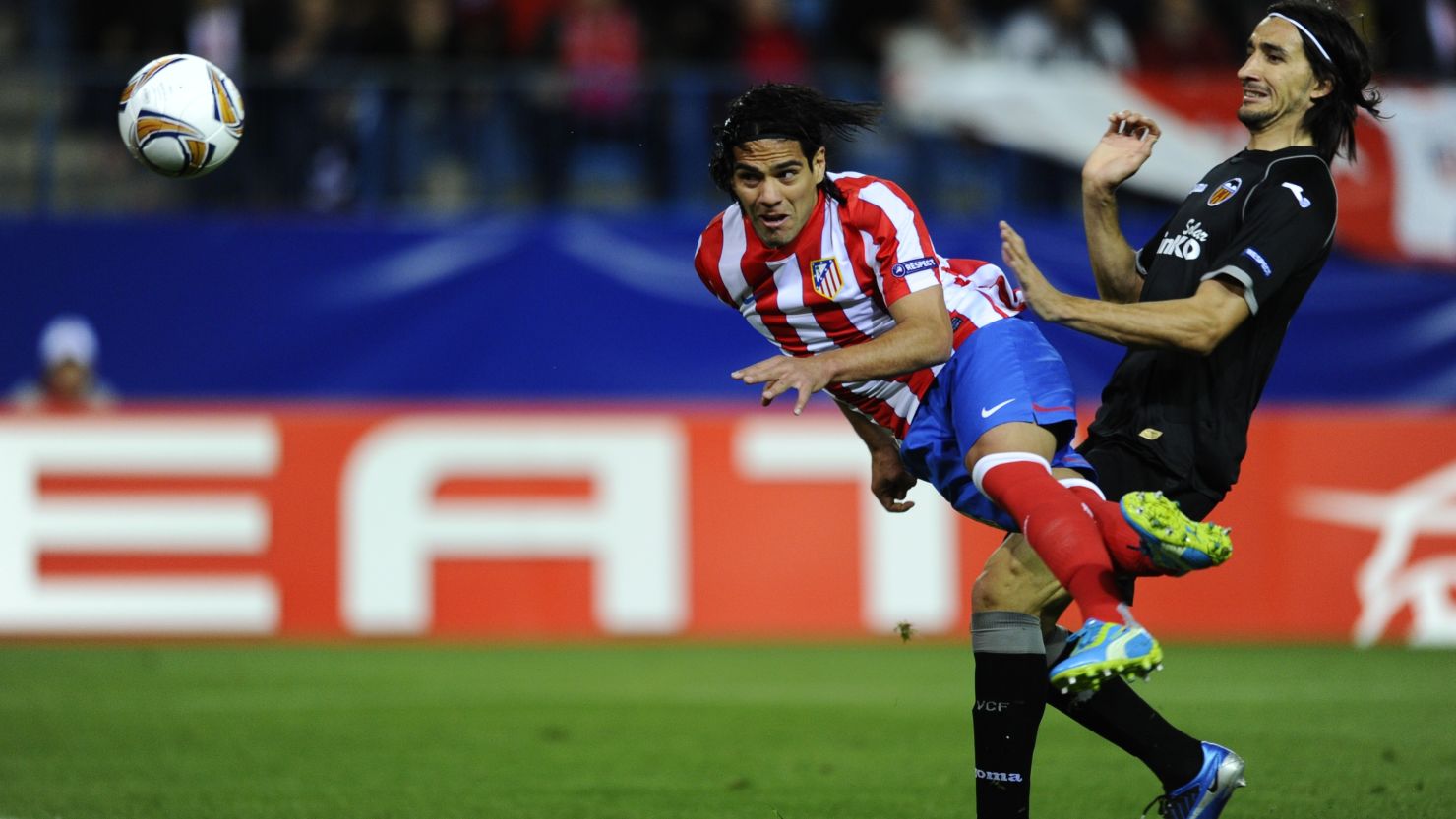 Colombian striker Falcao scores Atletico's first goal in their 4-2 victory over Valencia in the Europa League