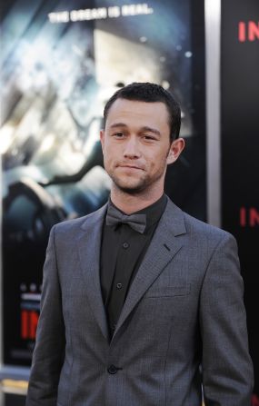 "When I was in high school, I loved smoking weed," Joseph Gordon-Levitt told<a href="index.php?page=&url=http%3A%2F%2Fwww.details.com%2Fcelebrities-entertainment%2Fcover-stars%2F201008%2Finception-actor-joseph-gordon-levitt%3FcurrentPage%3D3" target="_blank" target="_blank"> Details</a> in 2010. "I loved it. But I cut myself to once a month. That was my rule. ... That's my drug of choice."