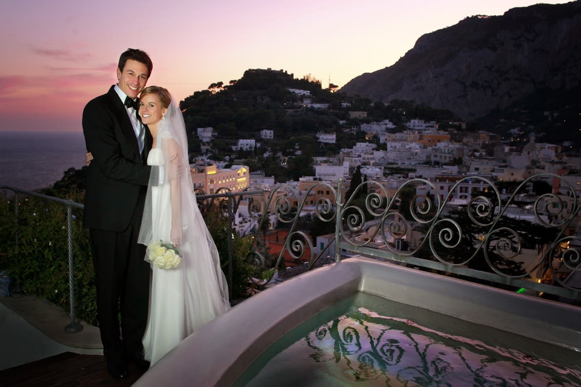 In 2010, she married Williams F1 board member Toto Wolff, who is now working for rival team Mercedes. 
