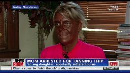 nr mom arrested for tanning trip_00011024