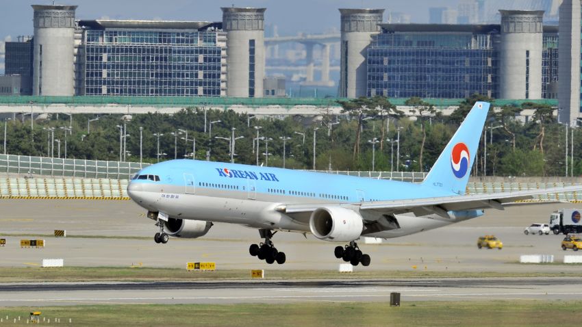 South Korea's Korean Air plane makes a landing at Incheon international airport, west of Seoul, on May 2, 2012. Electronic jamming signals from North Korea have affected scores of civilian flights in and out of South Korea, a Seoul official said, amid rising tensions with Pyongyang. GPS disruption was noticeable around Incheon airport, the South's main international gateway