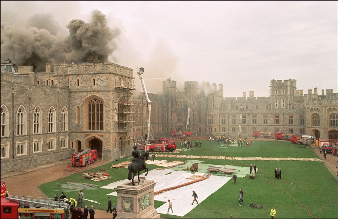 A fire in 1992 wreaks havoc in Windsor Castle, causing major structural damage.