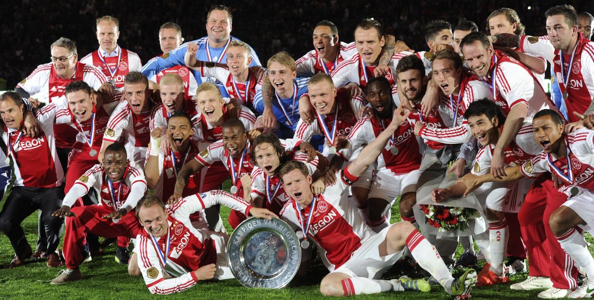 As Real triumphed in Spain, Ajax Amersterdam won the Dutch league for the second year in a row as coach Frank de Boer's team beat VVV Venlo 2-0.