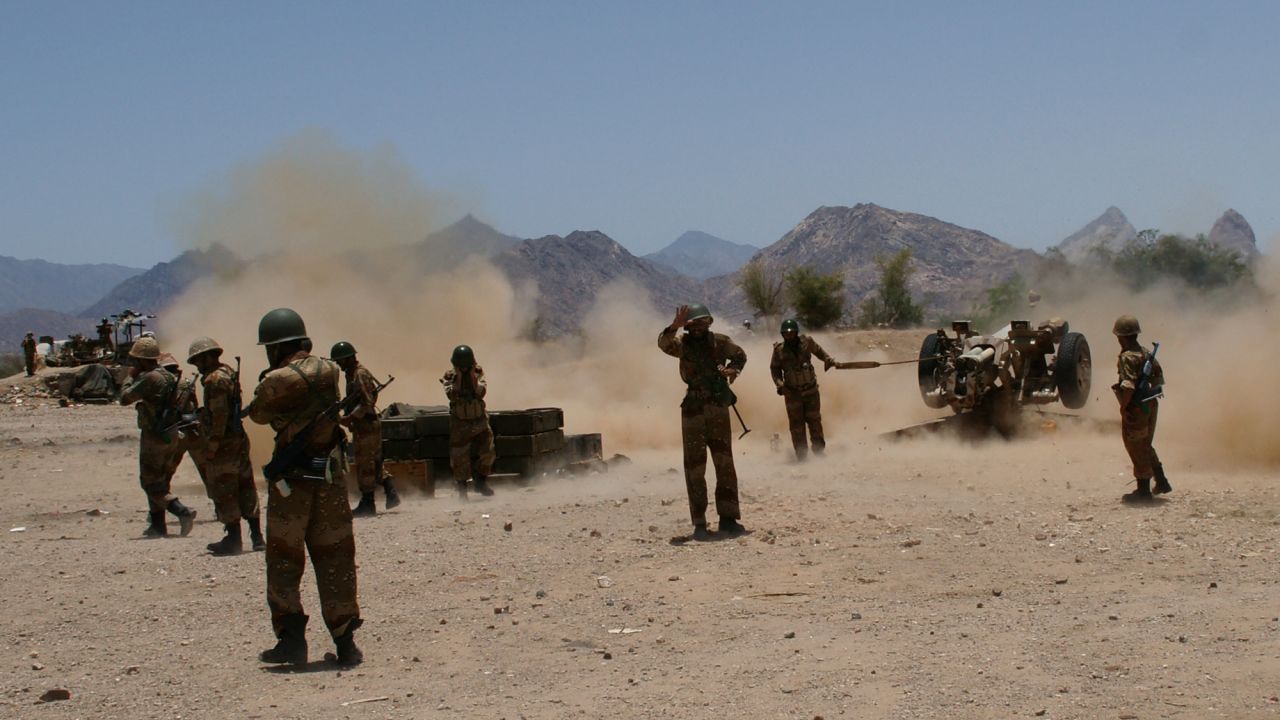 Yemeni soldiers fire an artillery at al Qaeda militants' positions near the town of Lowder on April 30, 2012.