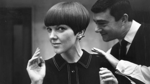 18th November 1964: Clothes designer Mary Quant, one of the leading lights of the British fashion scene in the 1960's, having her hair cut by another fashion icon, hairdresser Vidal Sassoon. 