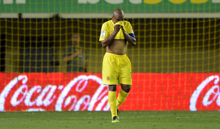 Villarreal midfielder Marcos Senna cut a forlorn figure after a 1-0 defeat to Atletico Madrid condemned the 2006 European Champions League semifinalists to relegation from the Spanish top flight.