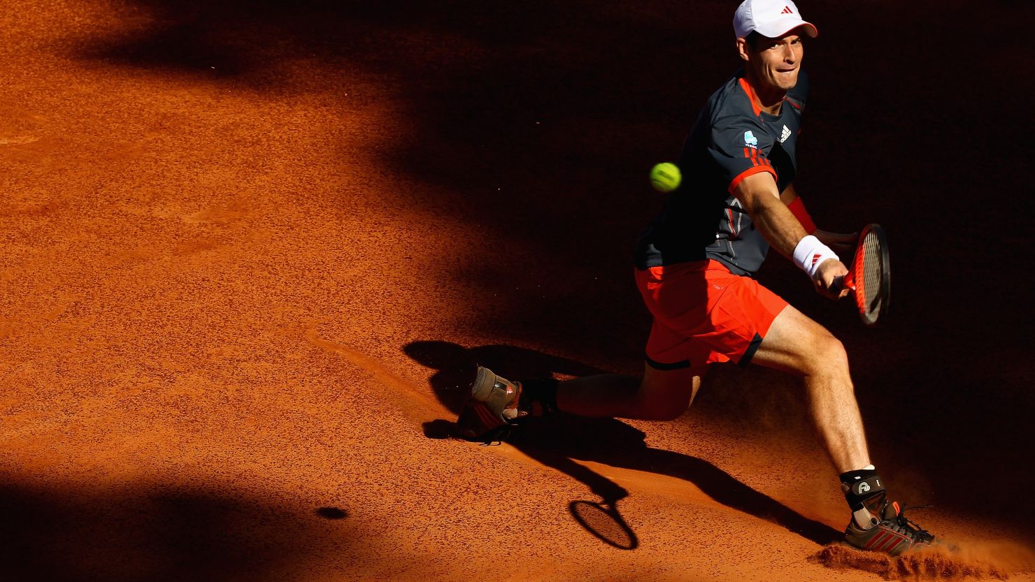 Andy Murray lost in the third round of the Roman Masters. He later blamed a back injury.