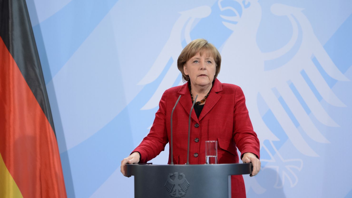 German Chancellor Angela Merkel called Greek President Karolos Papoulias on Friday morning.